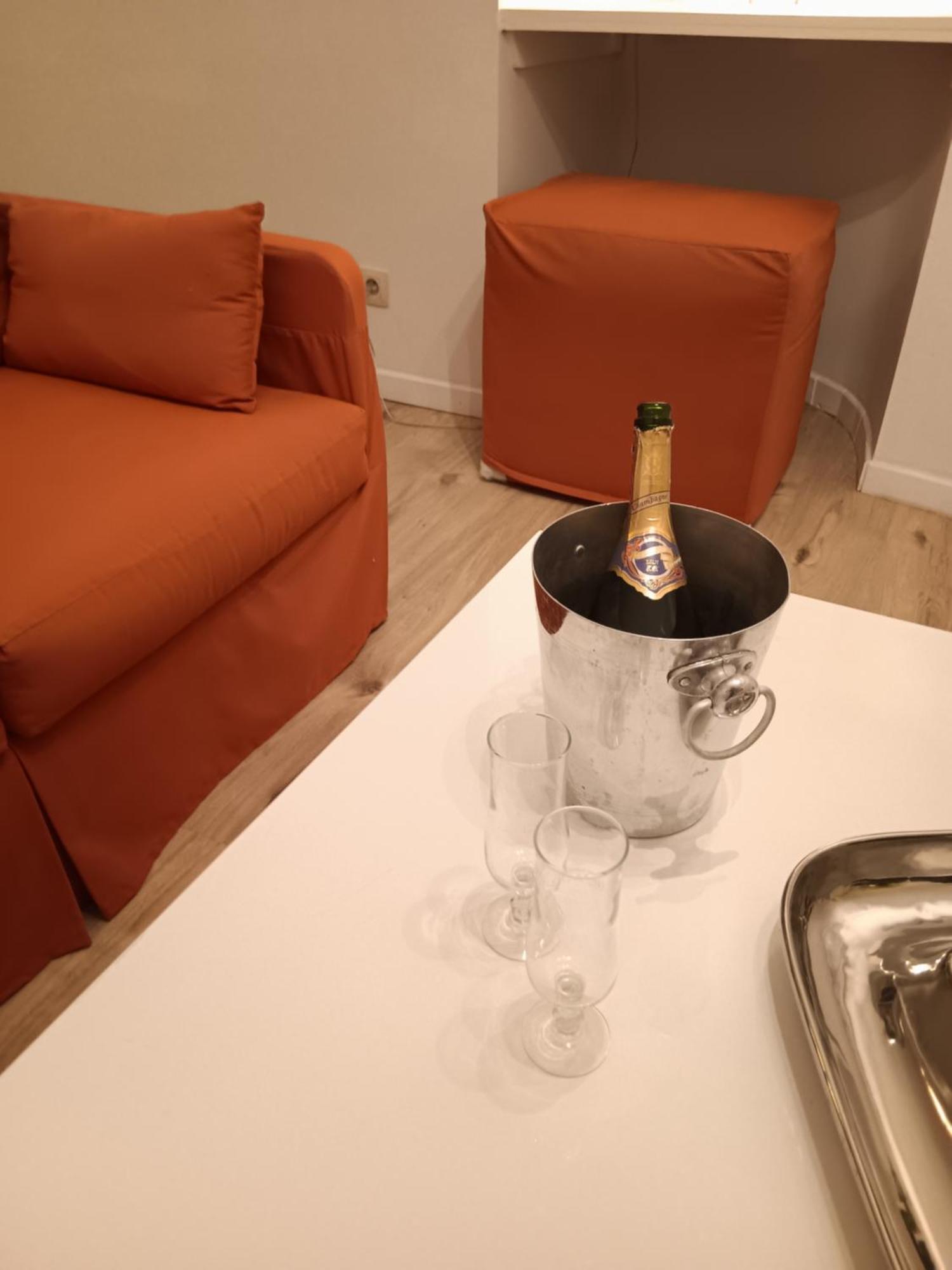 The Luxury White Suite Charleroi Exteriér fotografie